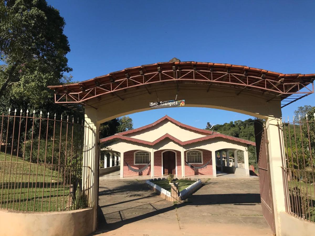 Sitio Dos Rodrigues Villa Lindóia Buitenkant foto