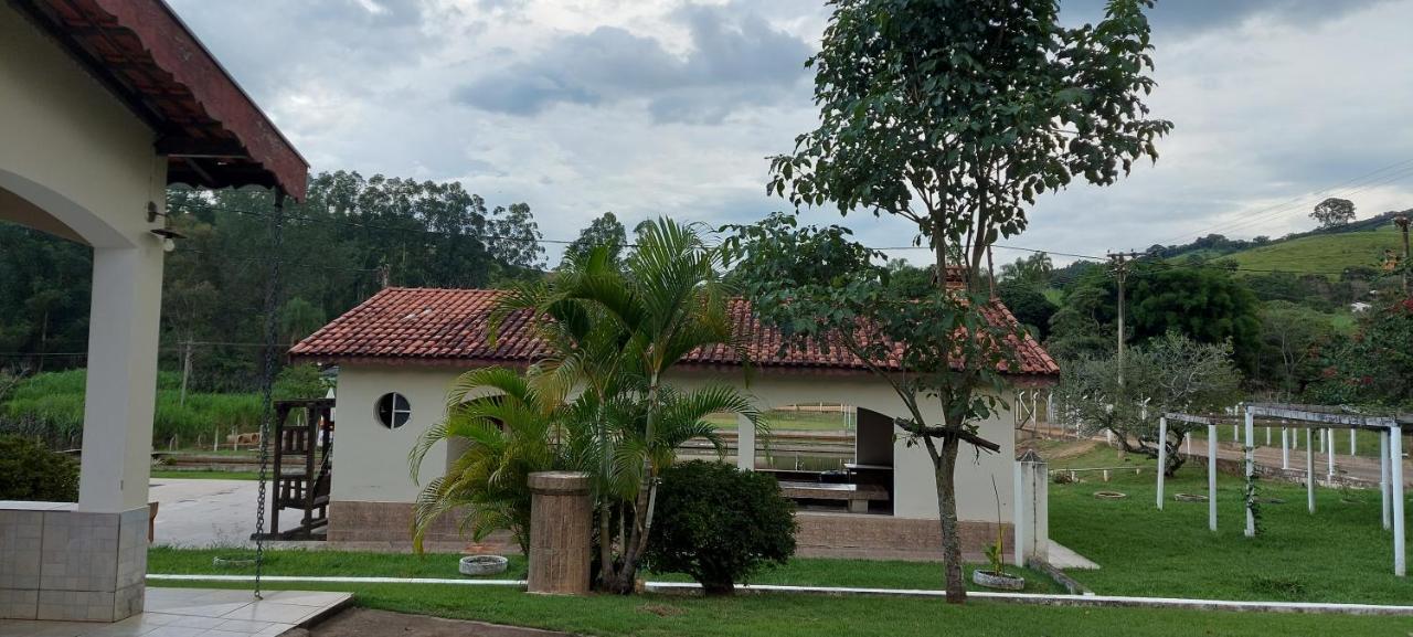 Sitio Dos Rodrigues Villa Lindóia Buitenkant foto