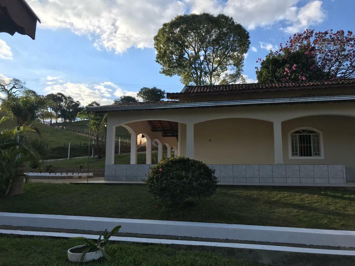 Sitio Dos Rodrigues Villa Lindóia Buitenkant foto