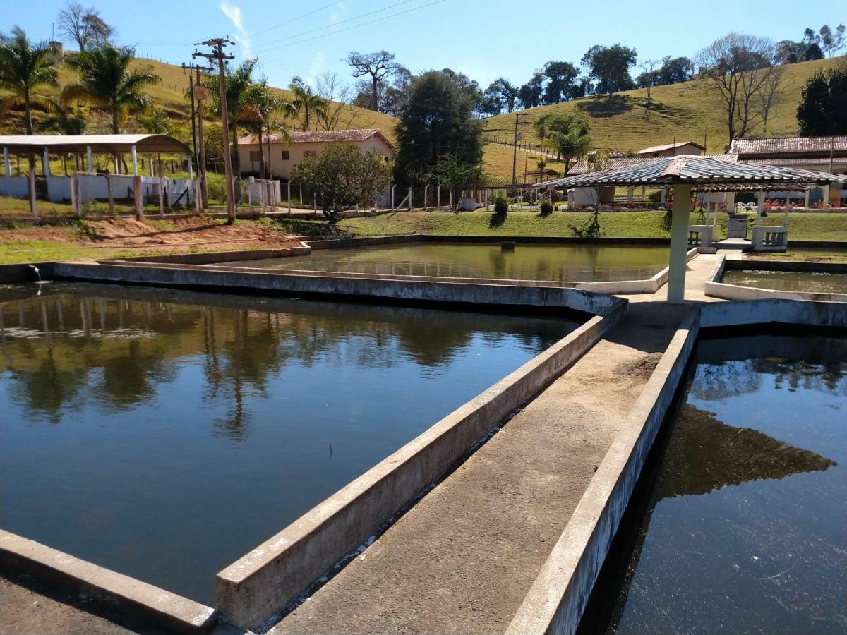 Sitio Dos Rodrigues Villa Lindóia Buitenkant foto