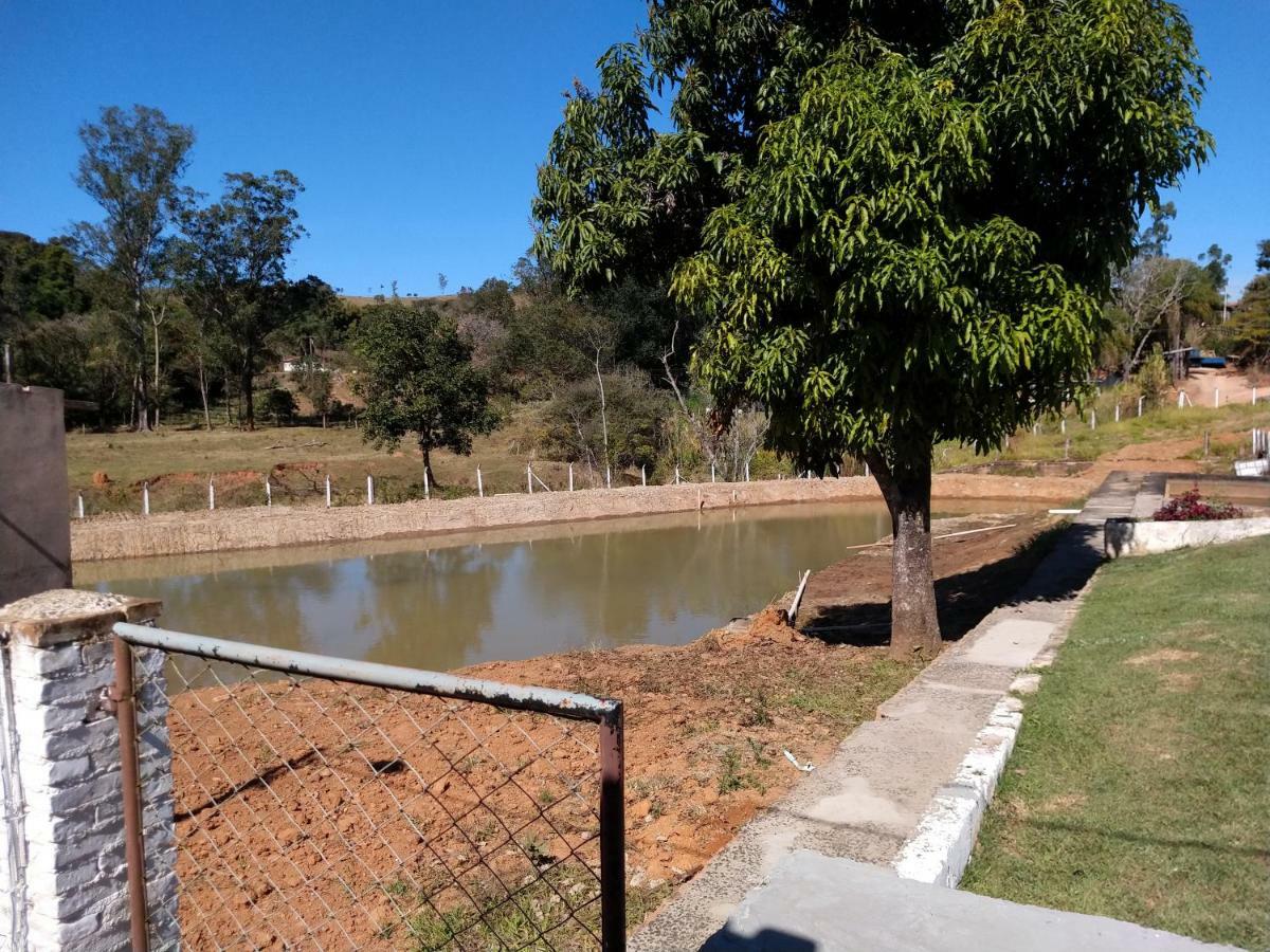 Sitio Dos Rodrigues Villa Lindóia Buitenkant foto